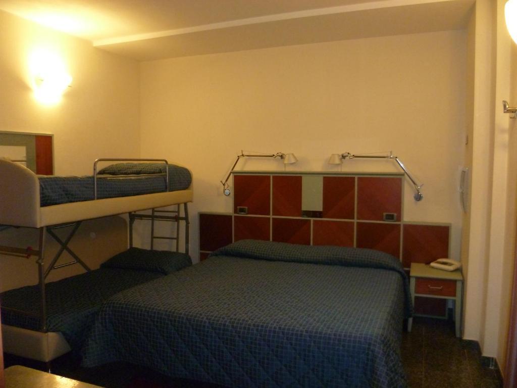 Hotel Derby Aprica Cameră foto