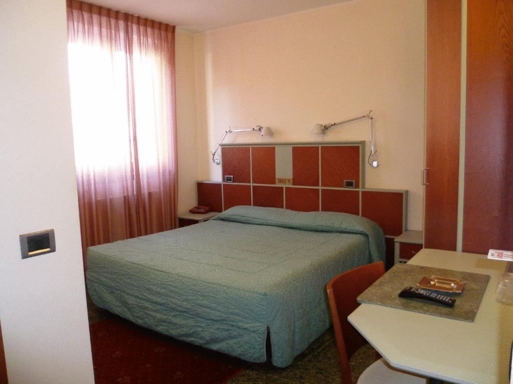 Hotel Derby Aprica Cameră foto